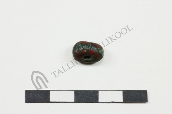 AI-2635:1353 Läti, klaashelmes (f. Mari-Liis Posti)