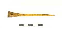 AI-3799:40 Asva linnamägi, sea pindluust ehtenõel (f. Mari-Liis Posti)