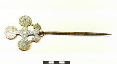 AI-5295:XIV:121 Raatvere kalme, kaksikristpeaga ehtenõel (f. Mari-Liis Posti)
