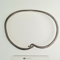 AI-1685:2 Permi kubermang, nn. Permi tüüpi kaelavõru (f. Heikki Pauts)