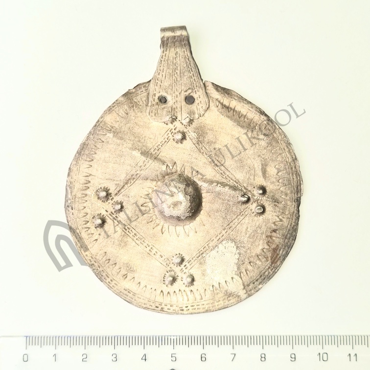 AI-502:2 Lauküla aare (f. Heikki Pauts)