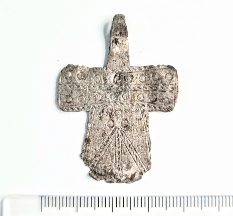 AI-2063 Mällikvere juhuleid, Antoniuse rist (f. Heikki Pauts)